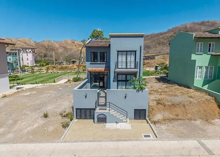 Modern With Private Pool * Playa Danta