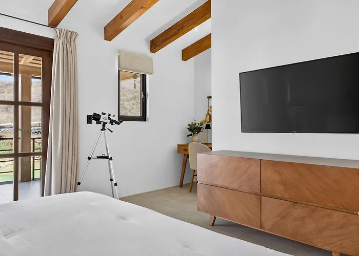 Modern With Private Pool Playa Danta