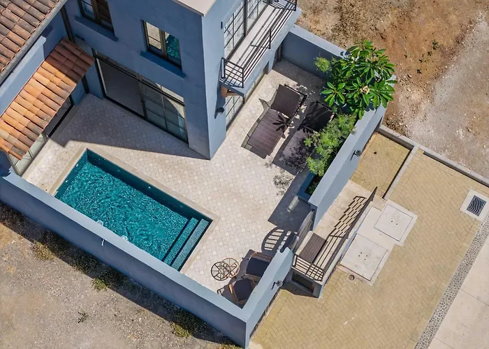 Holiday home Modern With Private Pool *